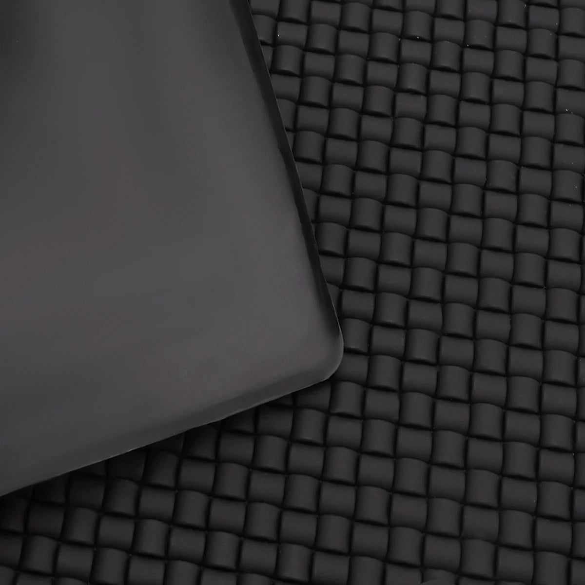 Black Anti-Skid Mini Hairdressing Tool Pad